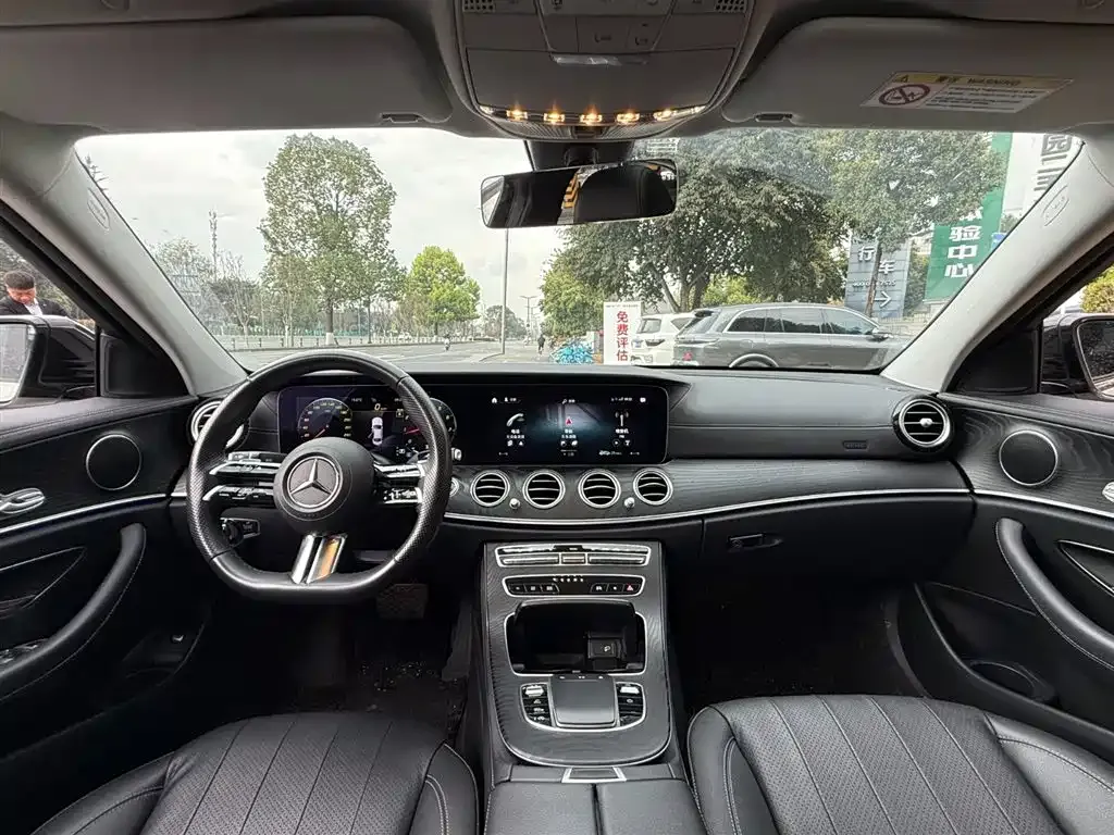 Mercedes-Benz E-Class (Import) — фото 6