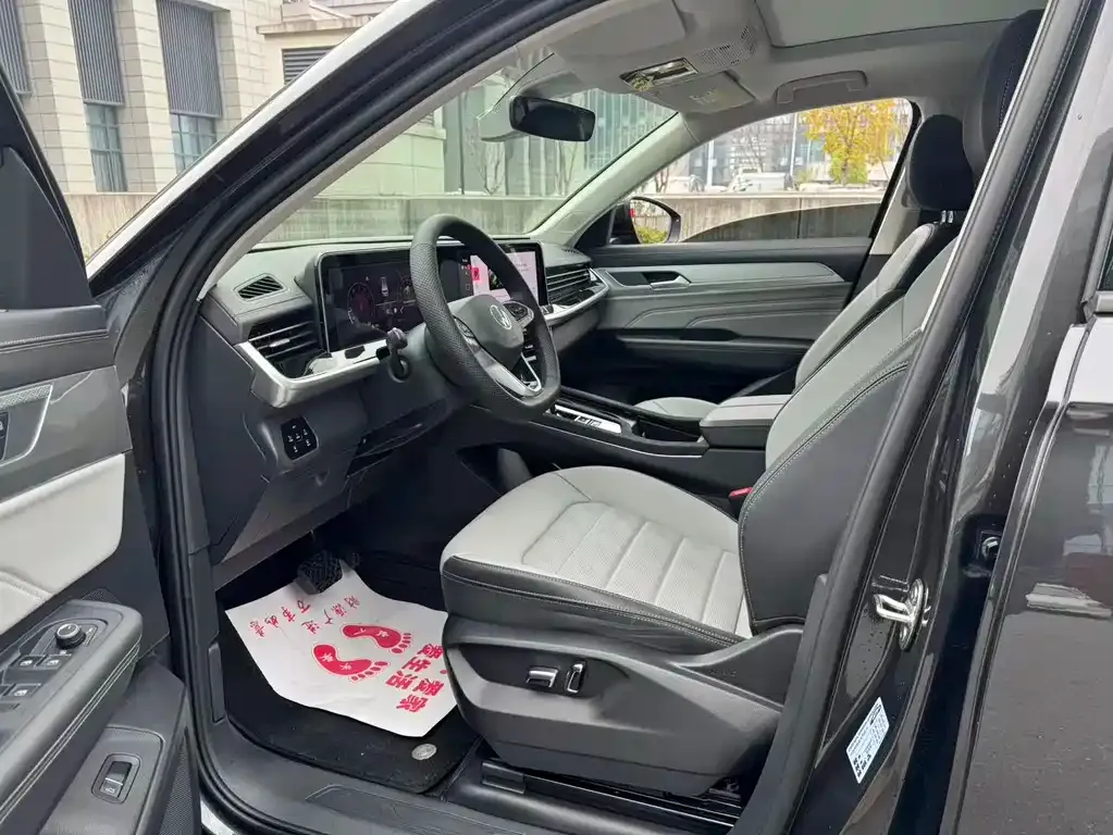 Volkswagen Tavendor 2024 из CN, фото 2