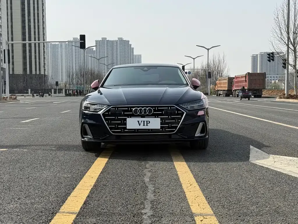 Audi A7L 2025 из CN, фото 2