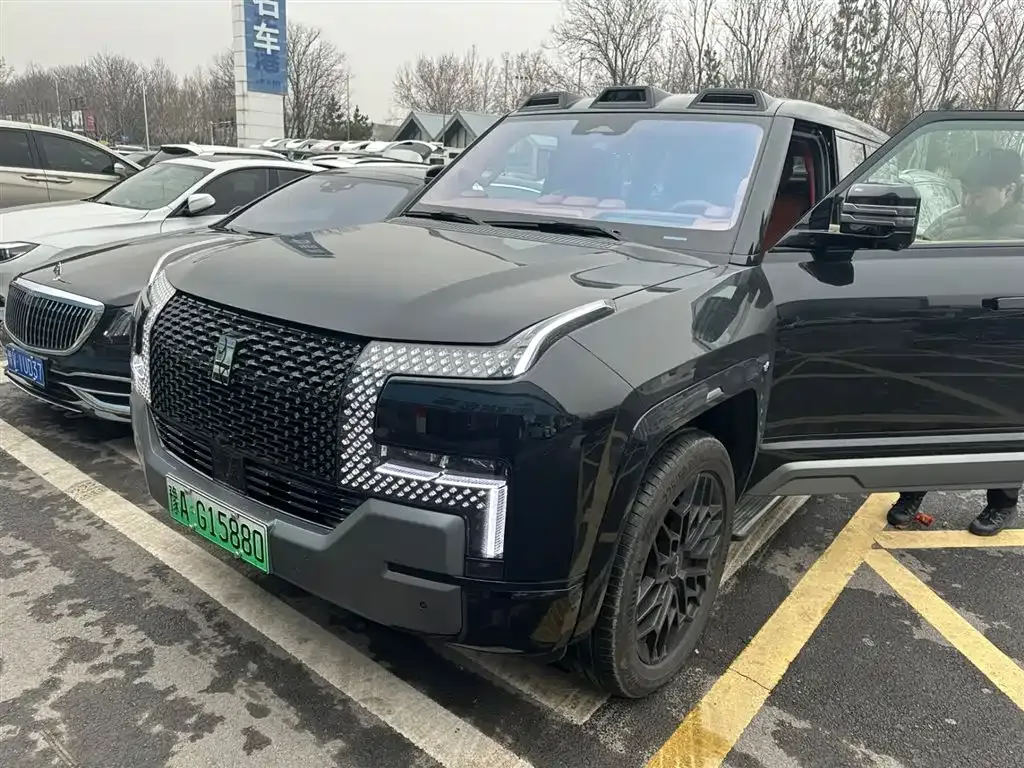 Yangwang U8 2024 из CN, фото 1