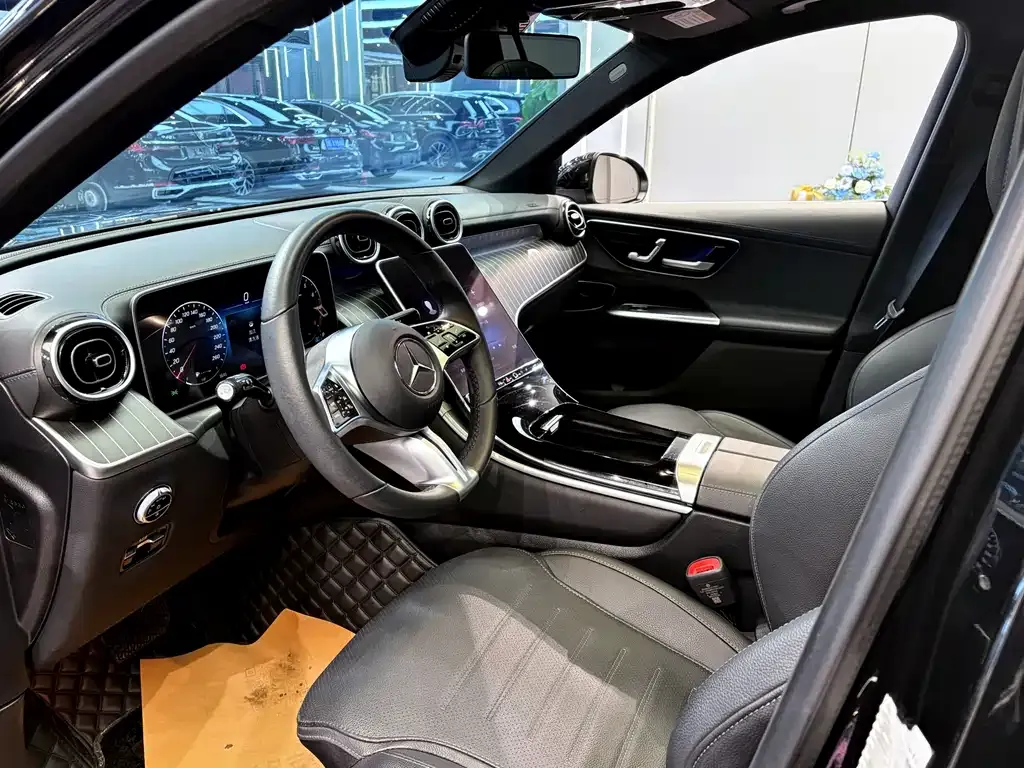 Mercedes-Benz GLC — фото 9