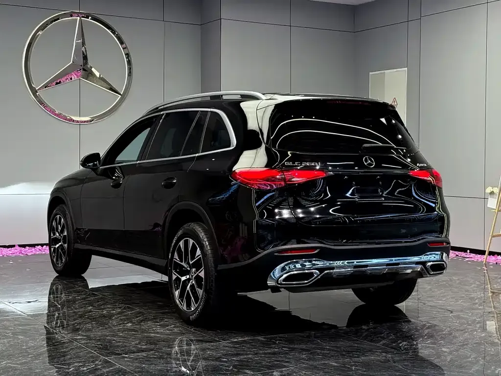 Mercedes-Benz GLC — фото 5