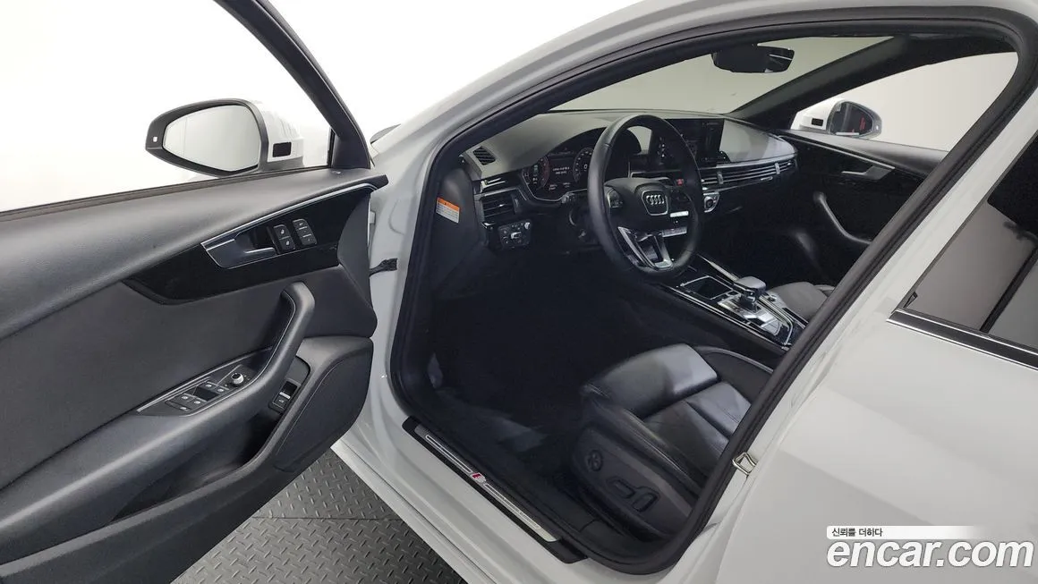 Audi A4 2021 из KR, фото 8