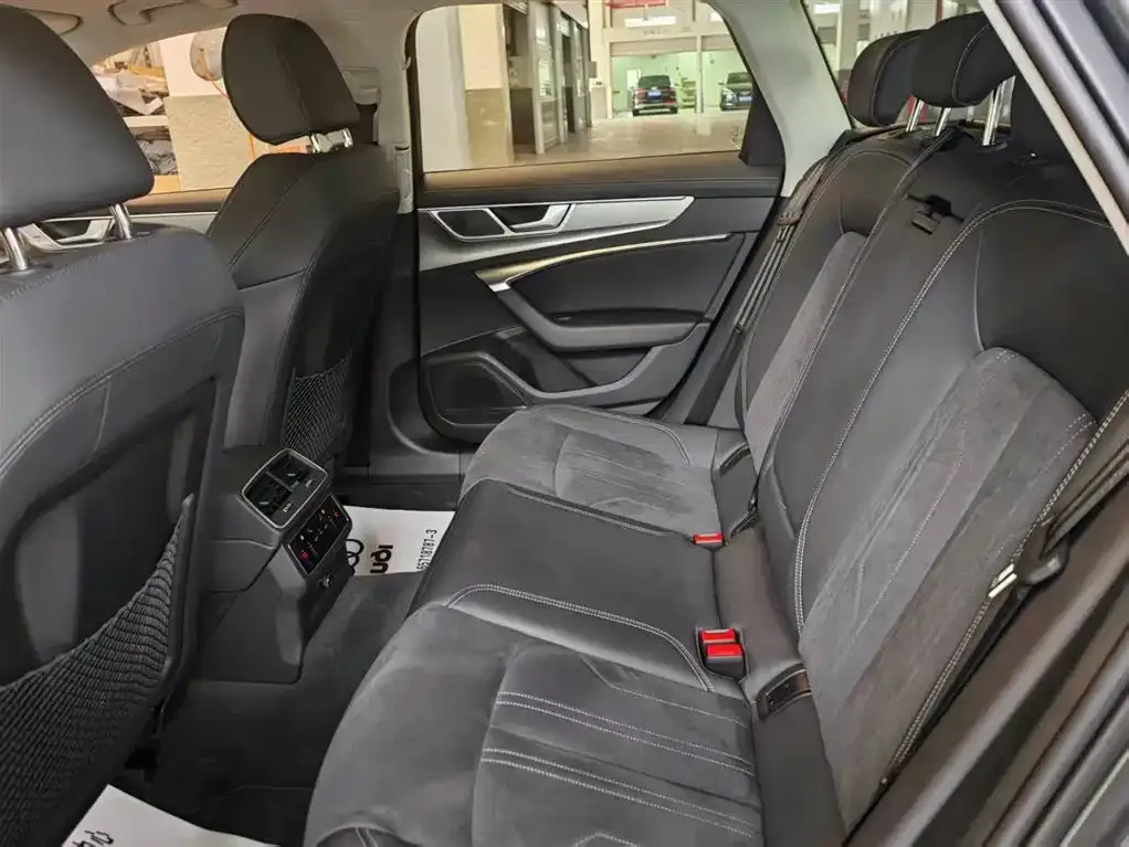 Audi A6 (Import) 2025 из CN, фото 8