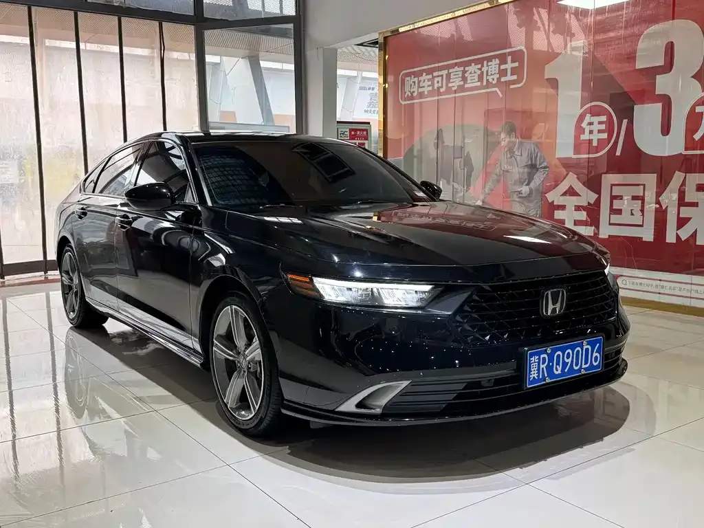 Honda Accord — фото 5