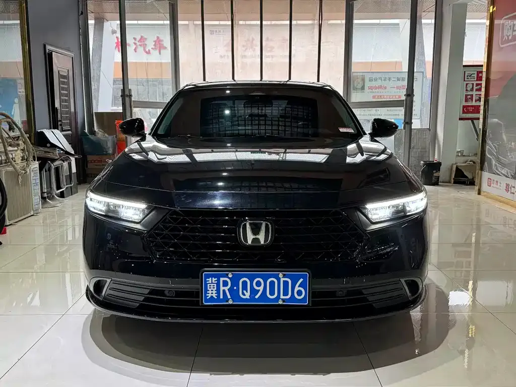 Honda Accord — фото 2