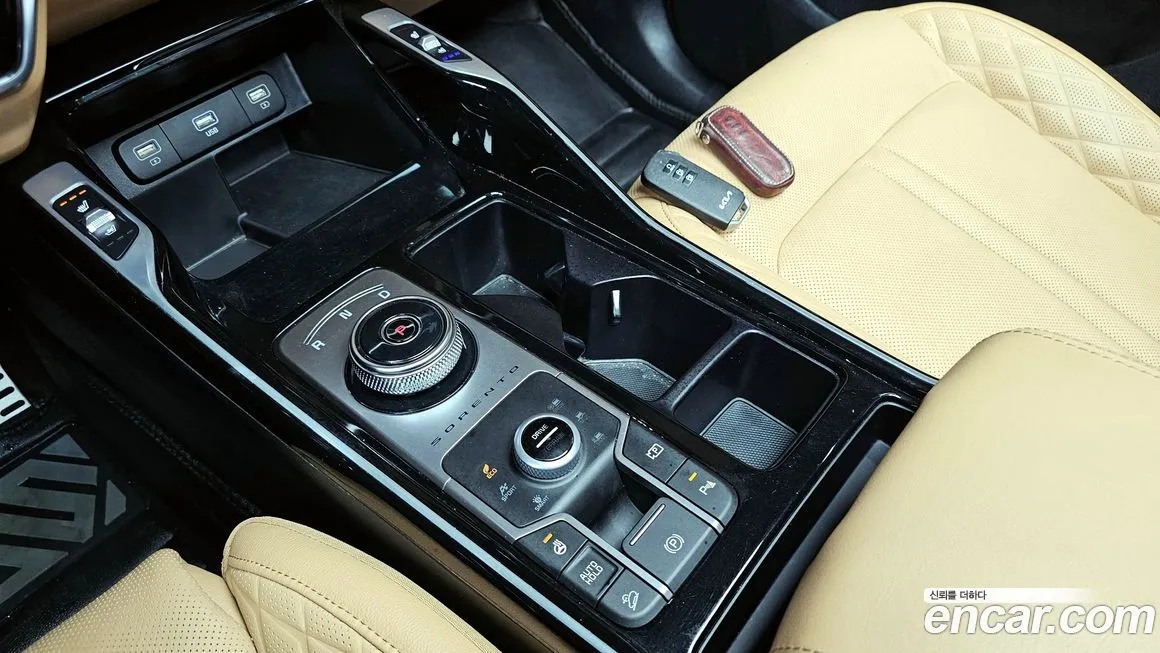 Kia Sorento — фото 10
