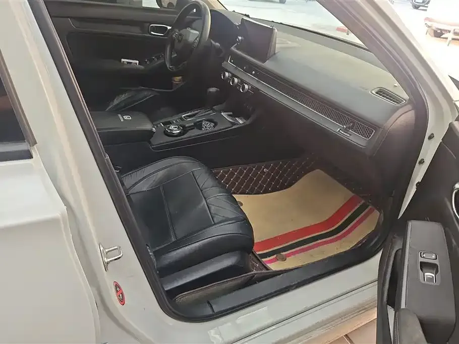 Honda Civic — фото 7
