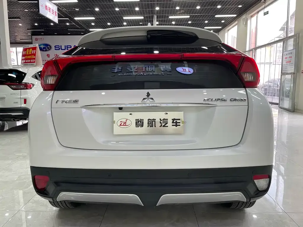 Mitsubishi Eclipse Cross — фото 6