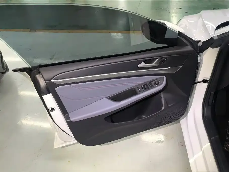 Volkswagen Lamando 2023 из CN, фото 2