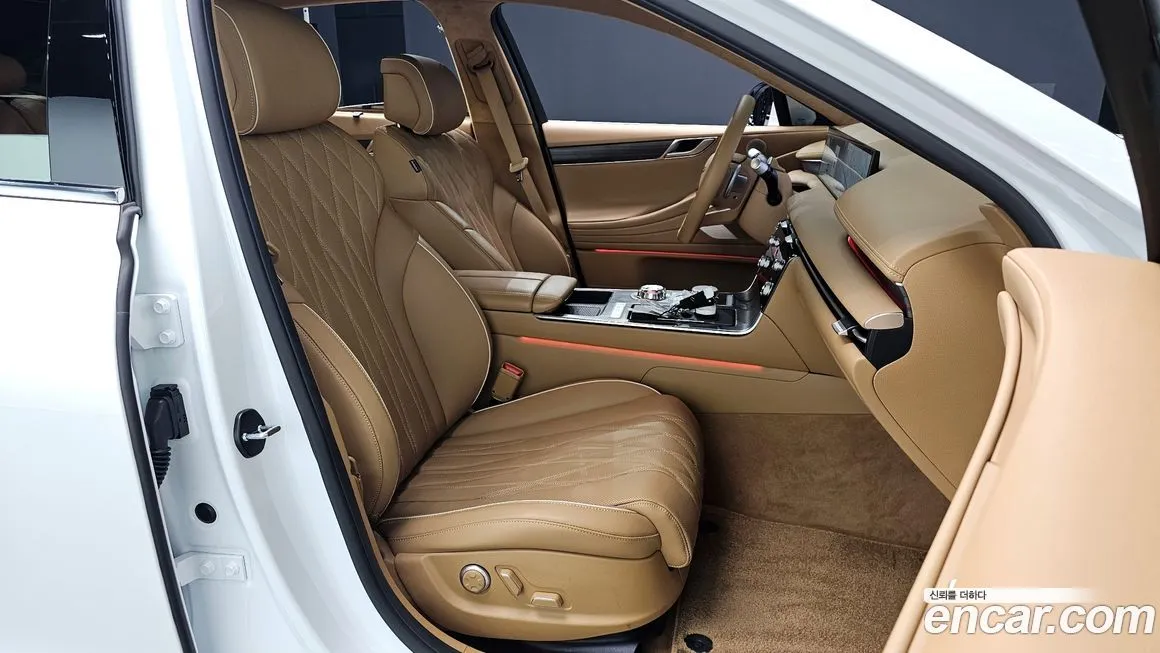 Genesis G80 — фото 10