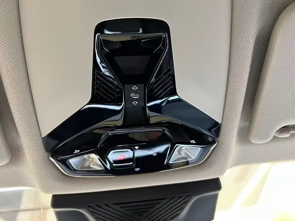 BMW X1 2024 из CN, фото 2