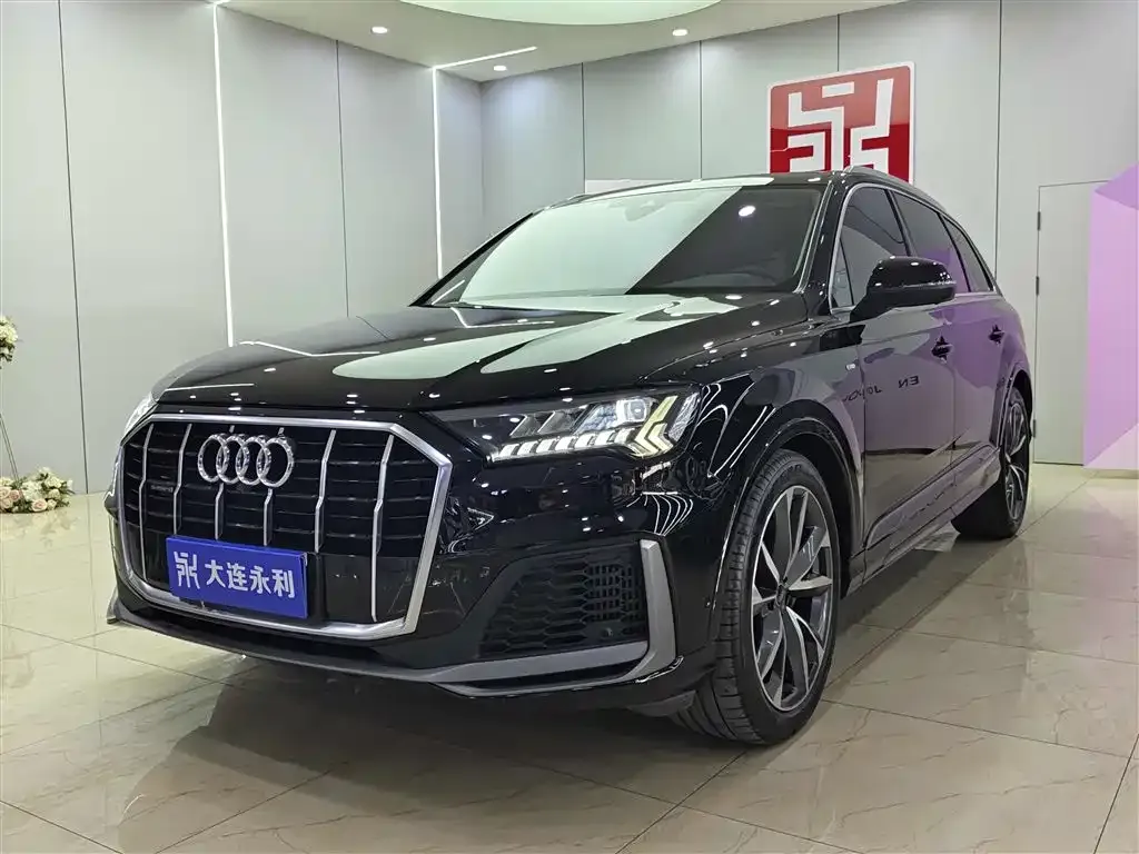 Audi Q7 2022 из CN, фото 1