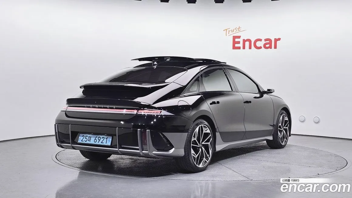 Hyundai Ioniq6 — фото 7