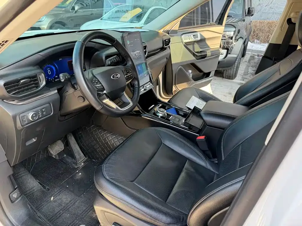 Ford Explorer 2021 из CN, фото 9
