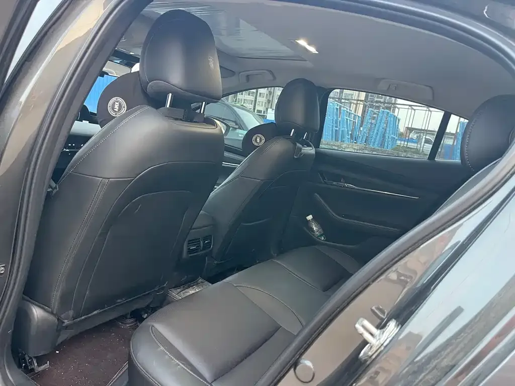 Mazda 3 Axela 2023 из CN, фото 9