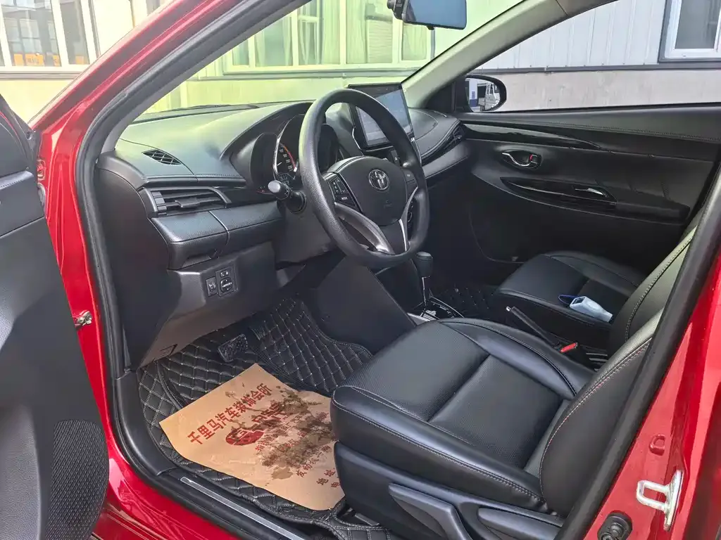 Toyota Yaris L 2022 из CN, фото 5
