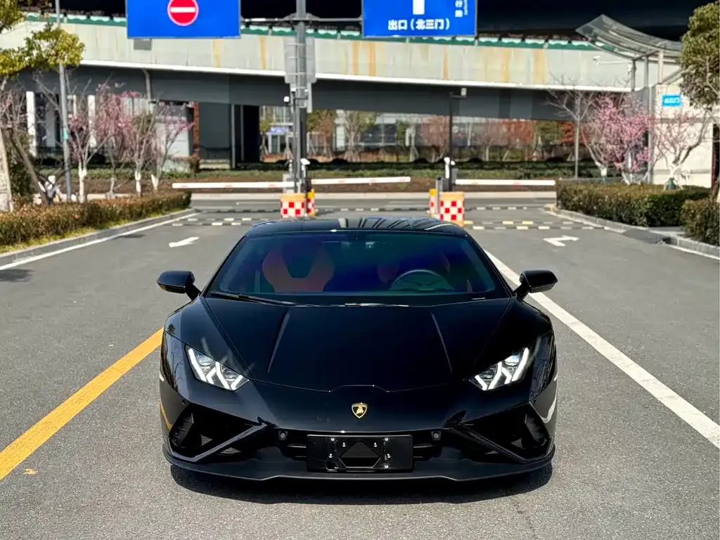 Lamborghini Huracan 2023 из CN, фото 1