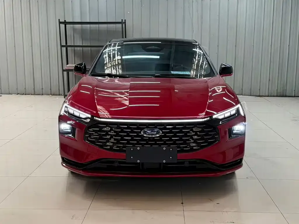 Ford Mondeo 2024 из CN, фото 1