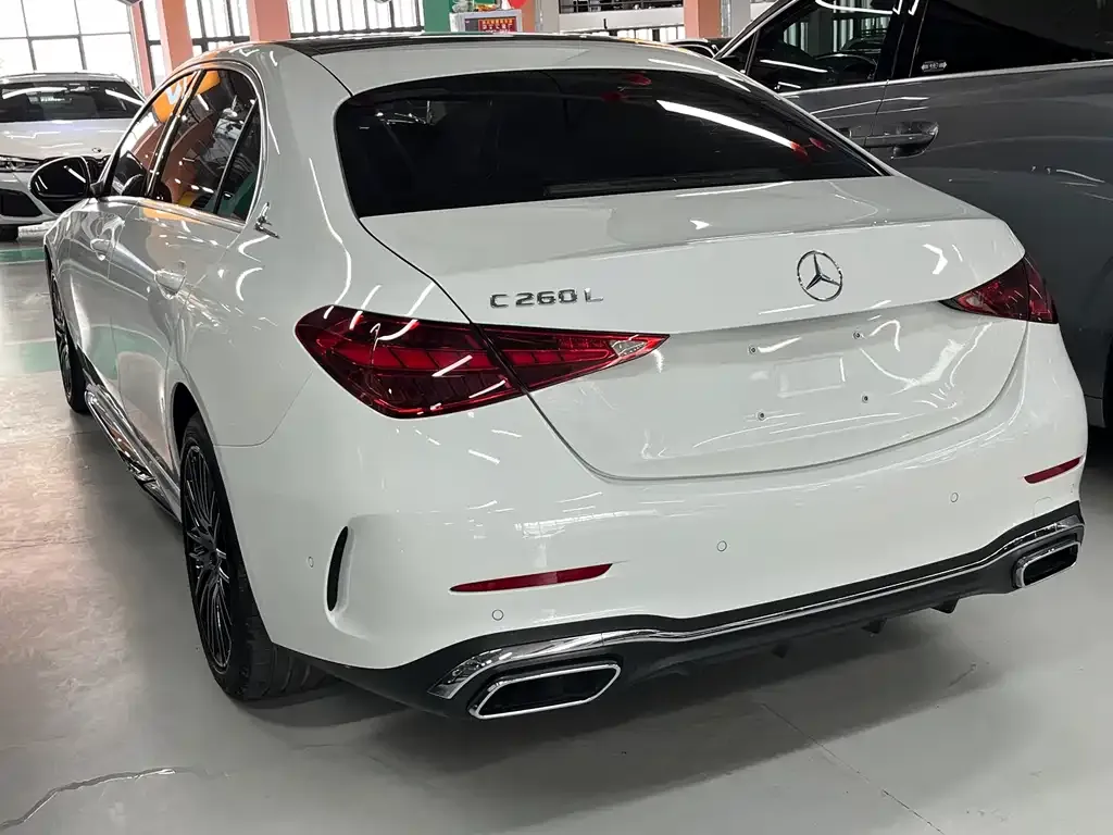 Mercedes-Benz C-Class — фото 10