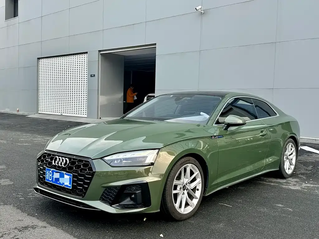 Audi A5 (Import) — фото 1