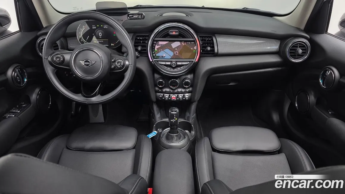 Mini Cooper 2021 из KR, фото 9