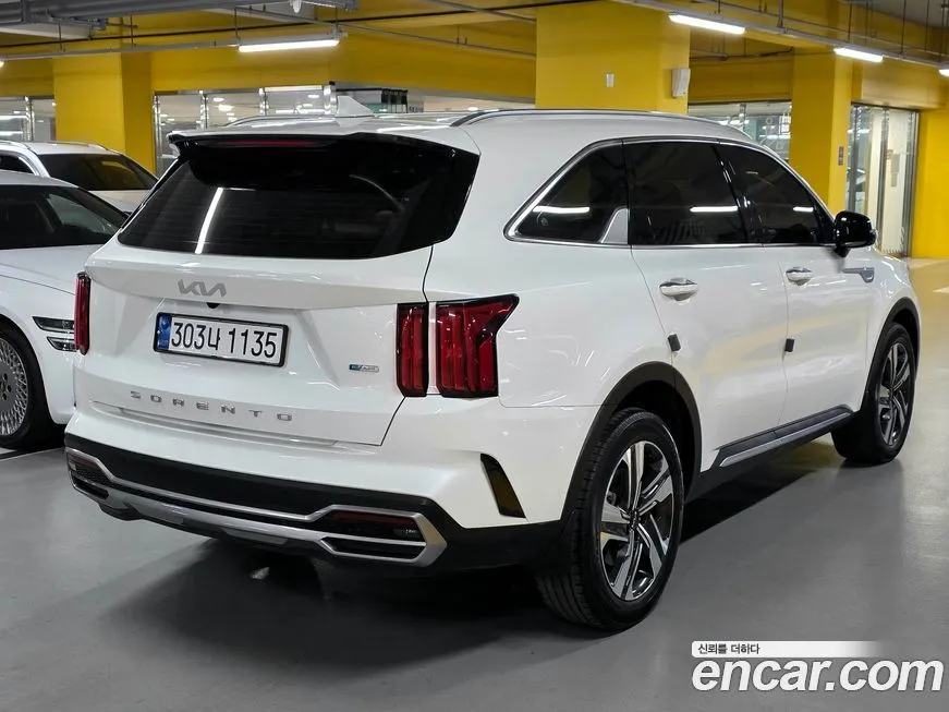 Kia Sorento — фото 4