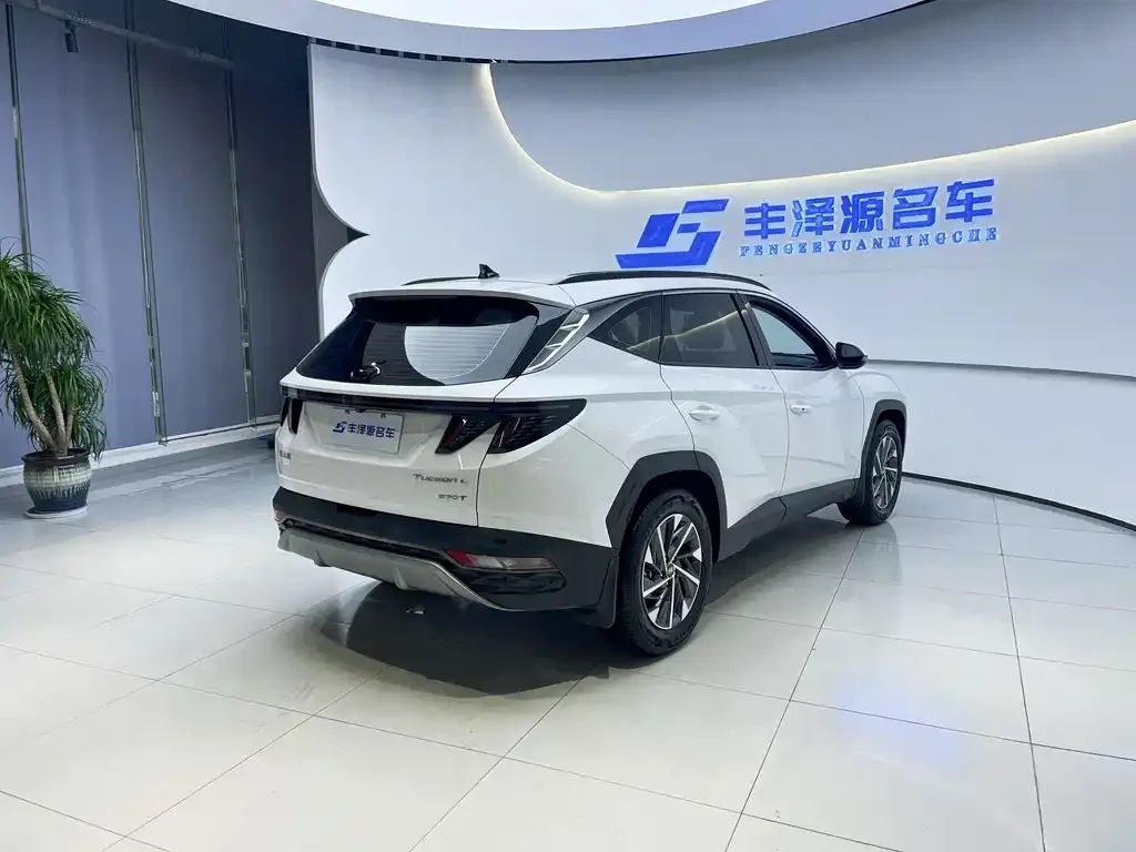 Hyundai Tucson 2023 из CN, фото 7
