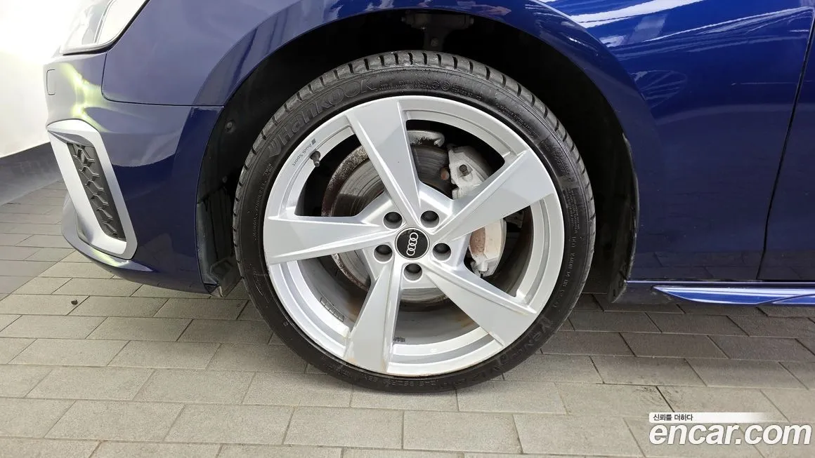 Audi A4 2022 из KR, фото 9