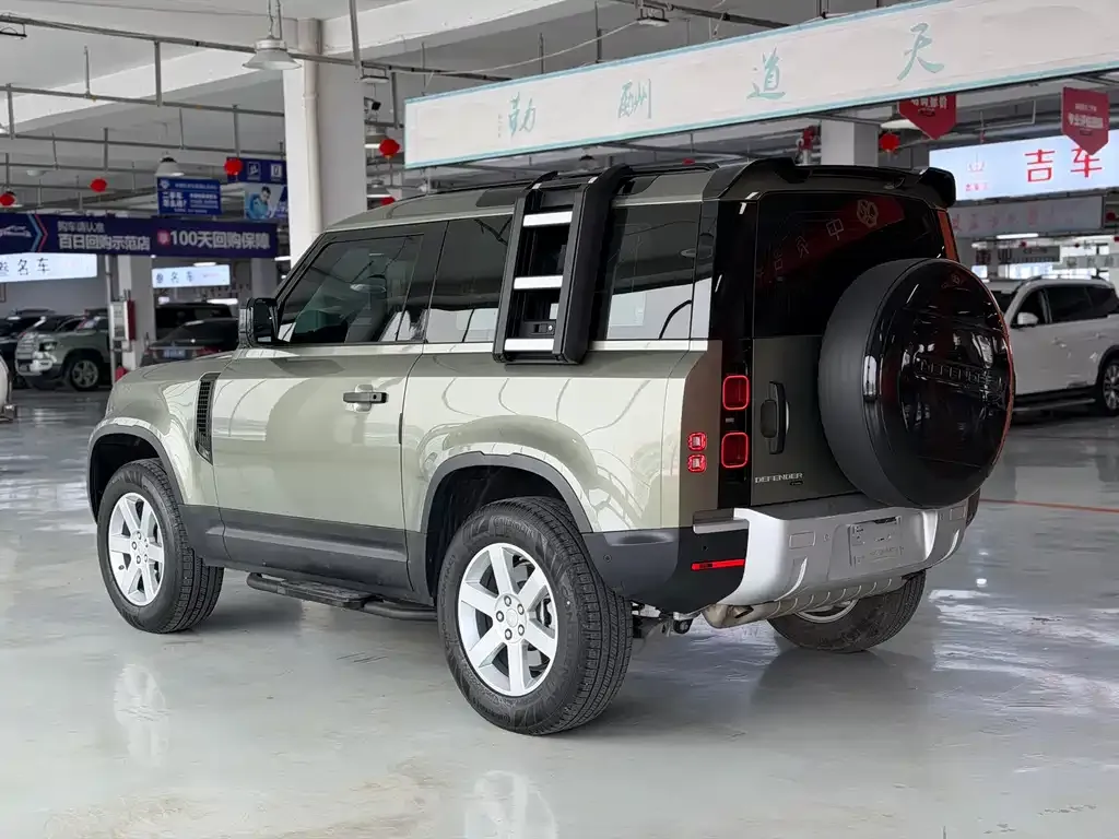 Land Rover Defender 2023 из CN, фото 8