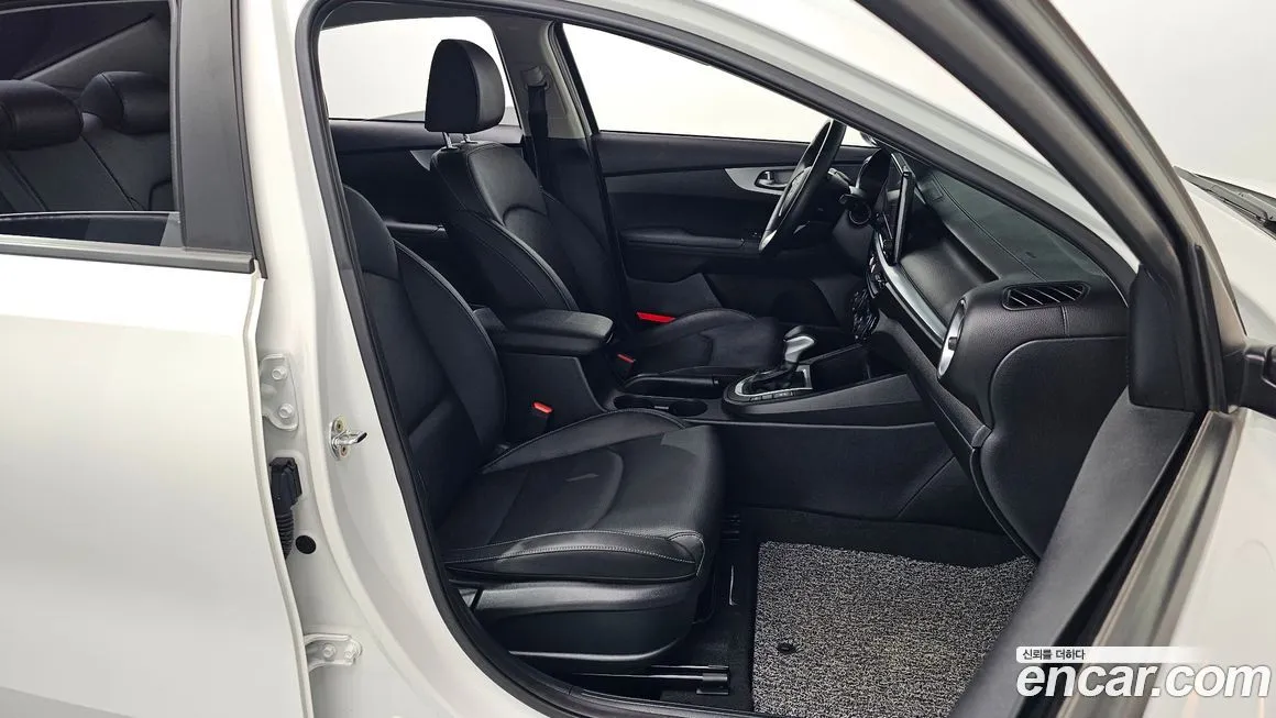 Kia K3 2022 из KR, фото 10