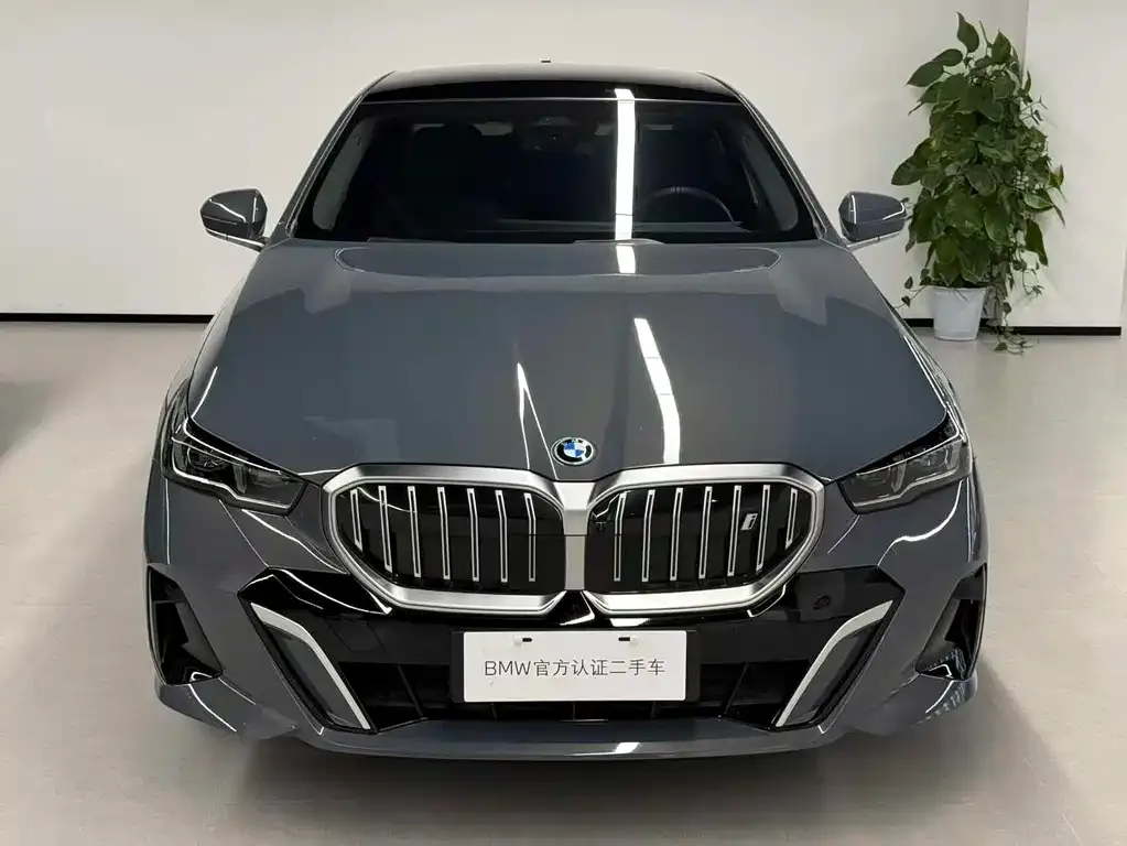 BMW i5 2024 из CN, фото 9