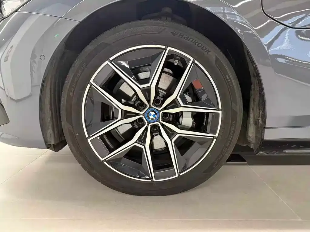 BMW i5 2024 из CN, фото 6