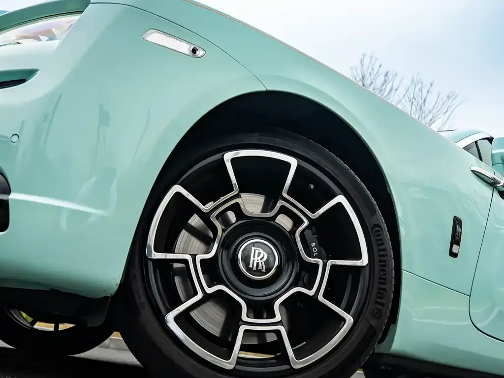 Rolls-Royce Dawn 2023 из CN, фото 2