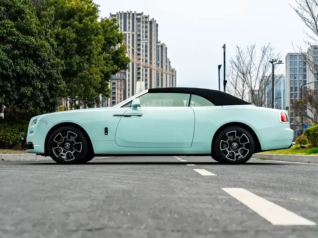 Rolls-Royce Dawn 2023 из CN, фото 5