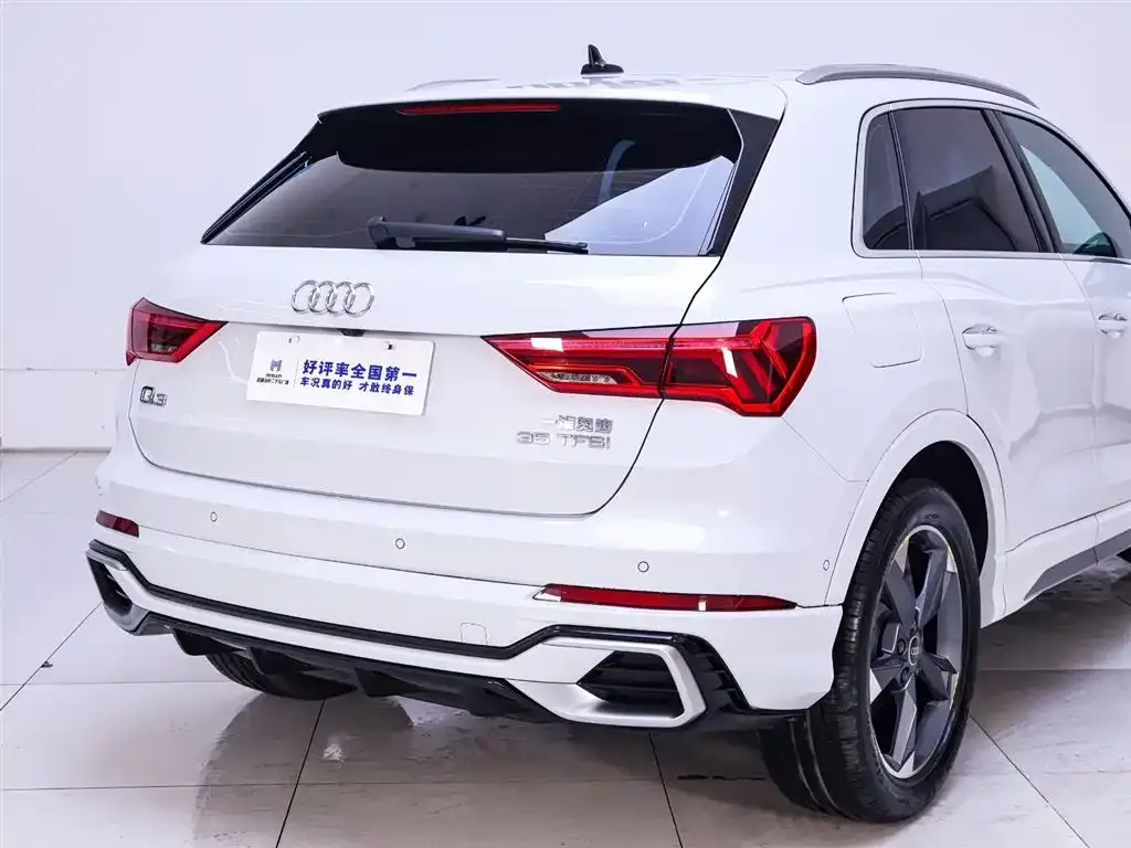 Audi Q3 — фото 5