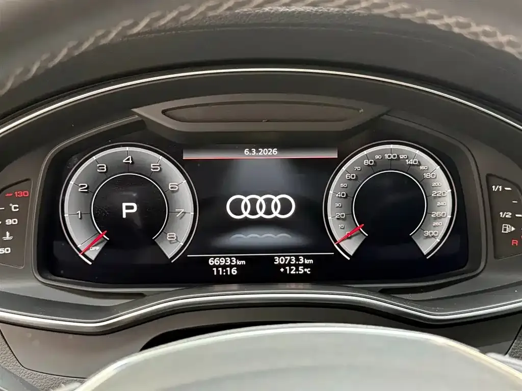 Audi A7L 2024 из CN, фото 3
