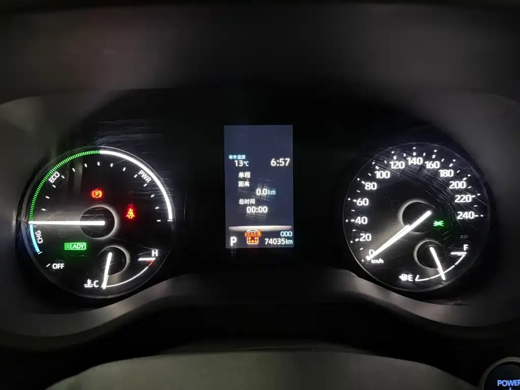 Toyota Sienna 2022 из CN, фото 2