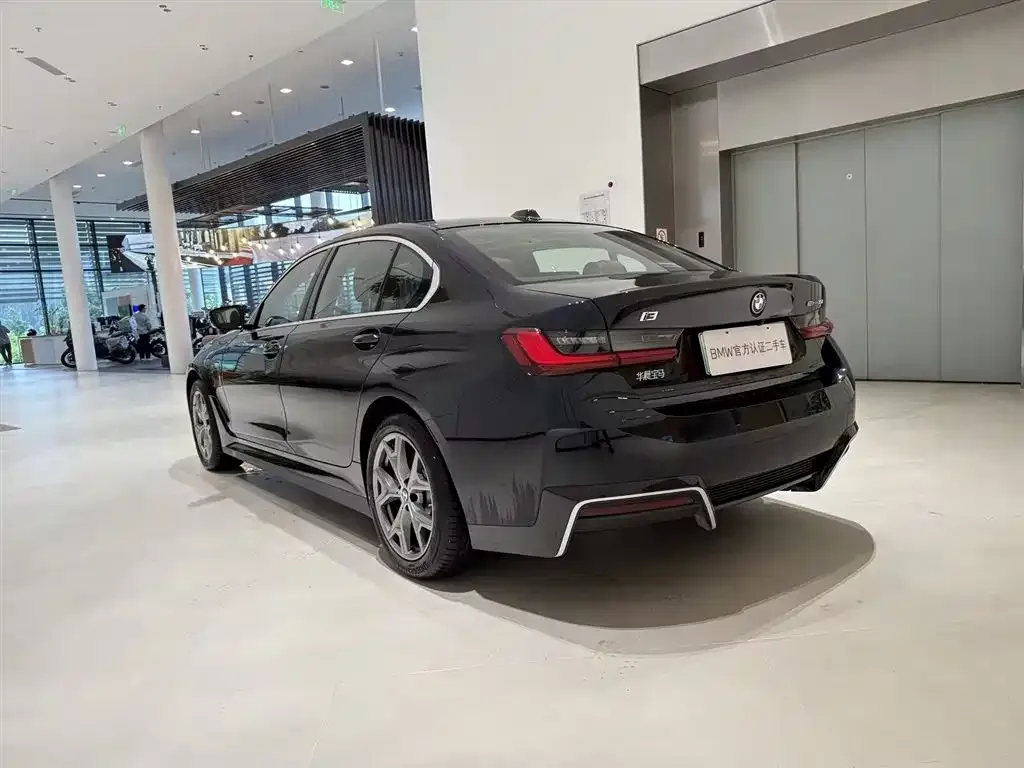 BMW i3 2025 из CN, фото 2