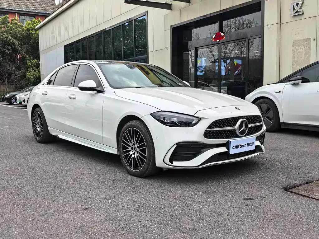 Mercedes-Benz C-Class — фото 10