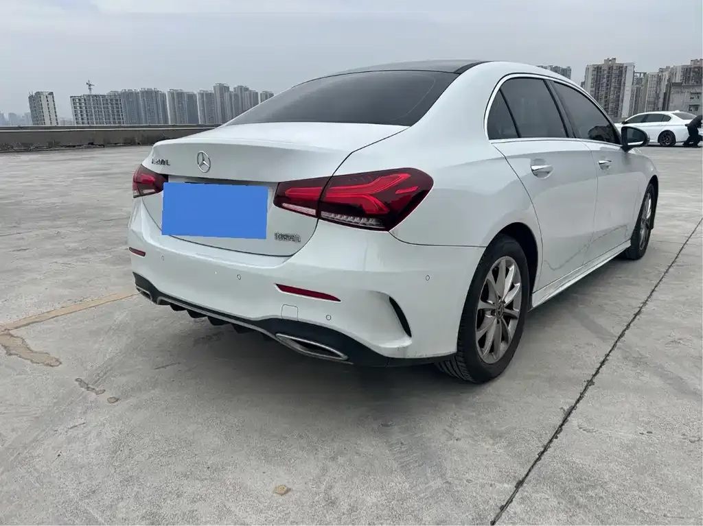 Mercedes-Benz A-Class 2021 из CN, фото 4