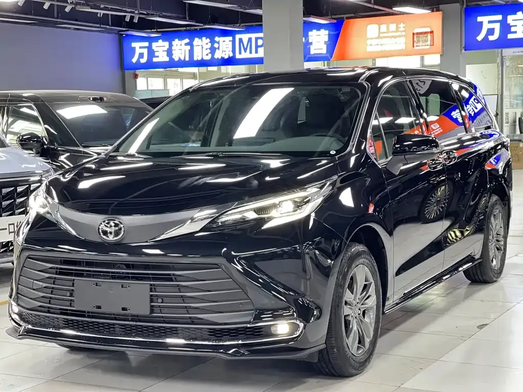 Toyota Sienna 2026 из CN, фото 1