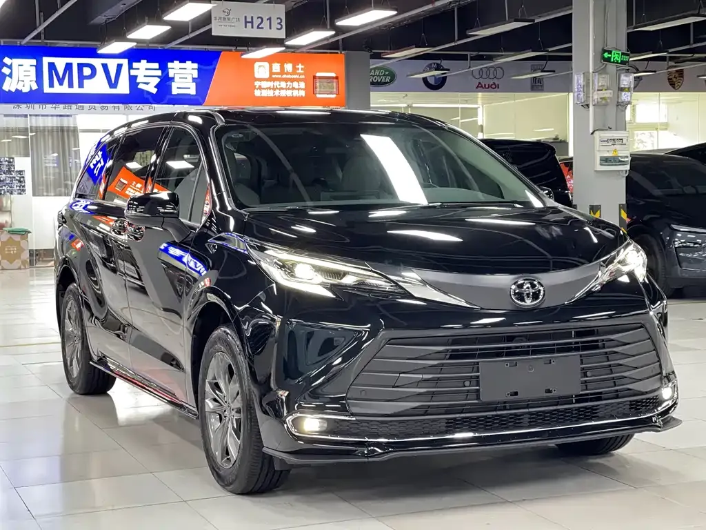 Toyota Sienna 2026 из CN, фото 6