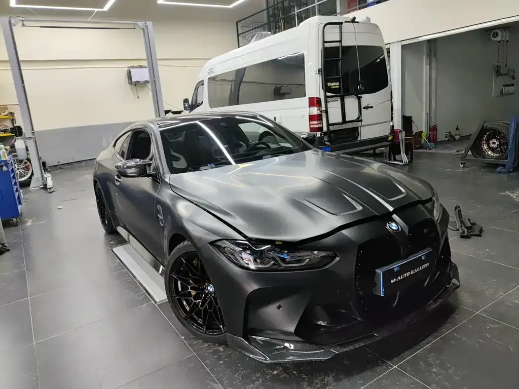 BMW M4 2023 из CN, фото 1