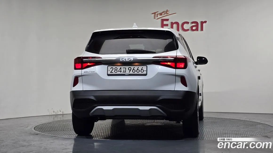 Kia Seltos 2023 из KR, фото 4