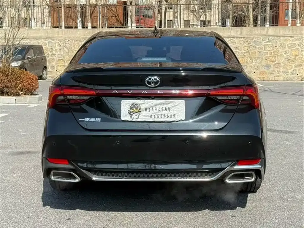 Toyota Avalon 2022 из CN, фото 5