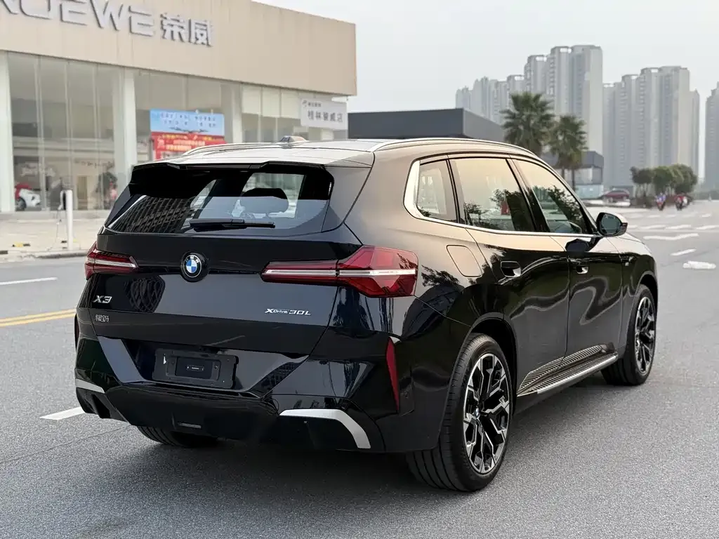 BMW X3 — фото 2