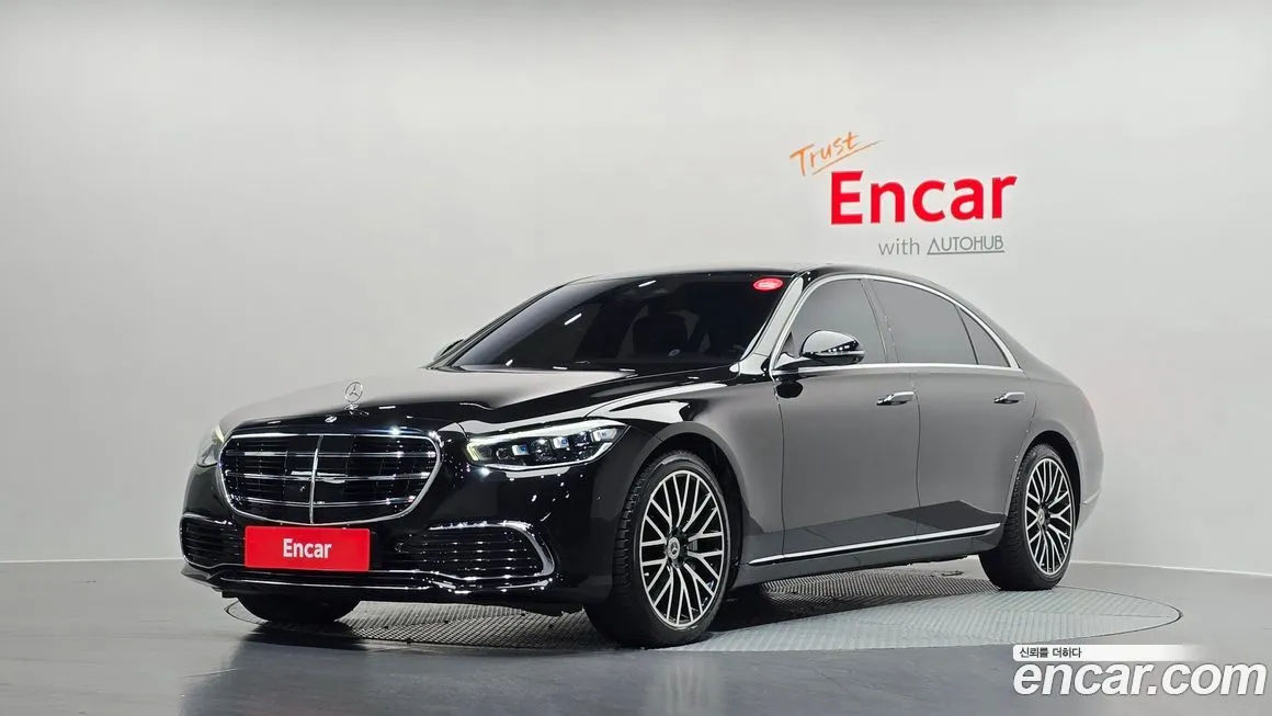 Mercedes-Benz S-Class — фото 1