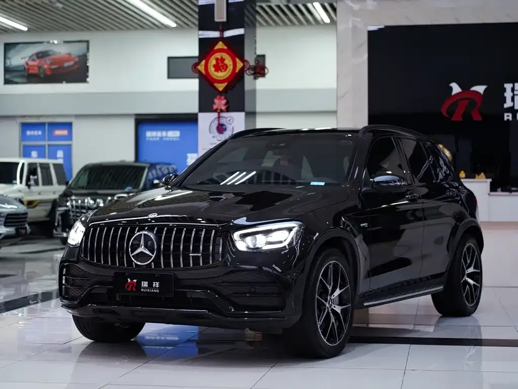 Mercedes-Benz GLC AMG