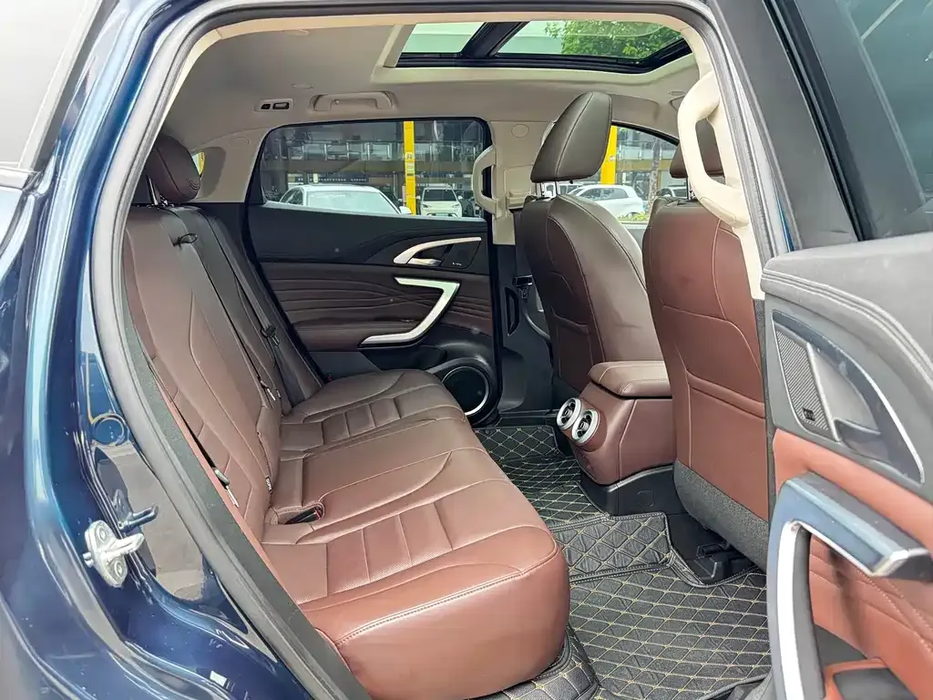 Wey VV7 GT 2021 из CN, фото 10